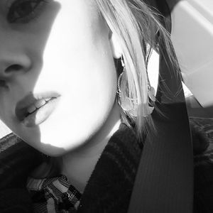 Meet your Posher, Allyssa